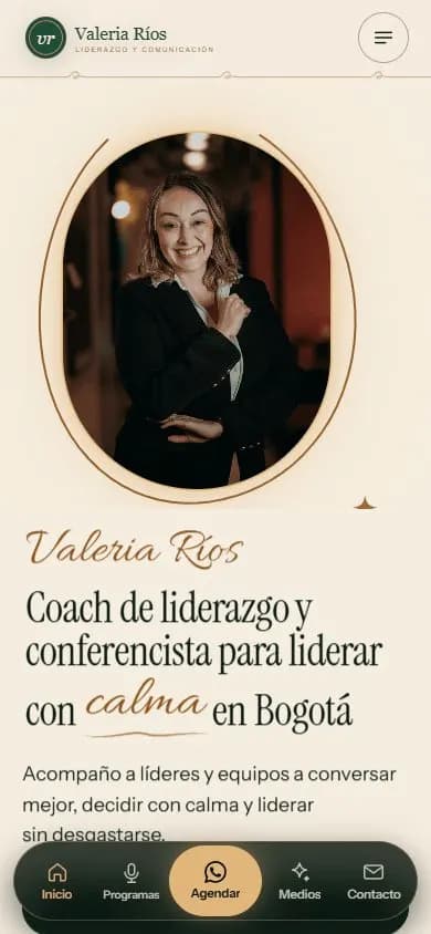 Web de ejemplo para una coach de liderazgo, diseño 1
